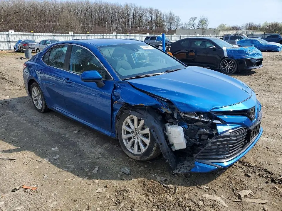 2020 TOYOTA CAMRY LE  