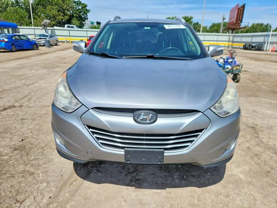 2013 HYUNDAI TUCSON GLS  