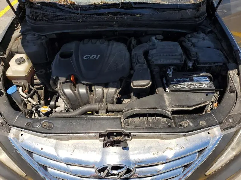 2011 HYUNDAI SONATA SE  