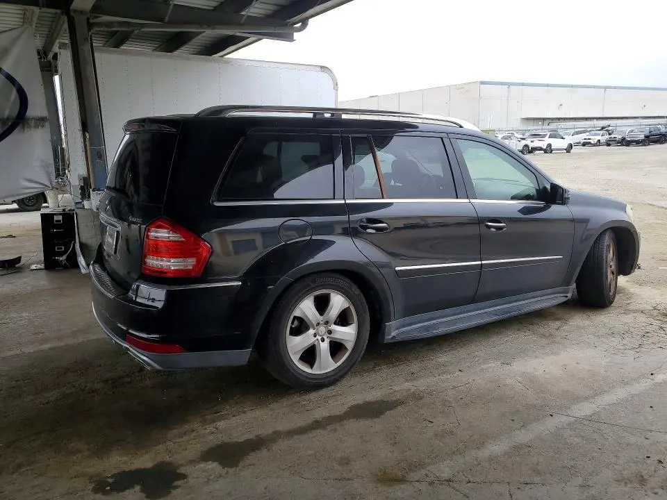 2011 MERCEDES-BENZ GL 450 4MATIC  