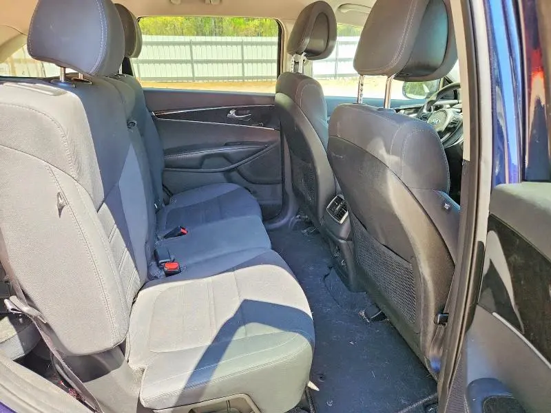 2016 KIA SORENTO LX V6  