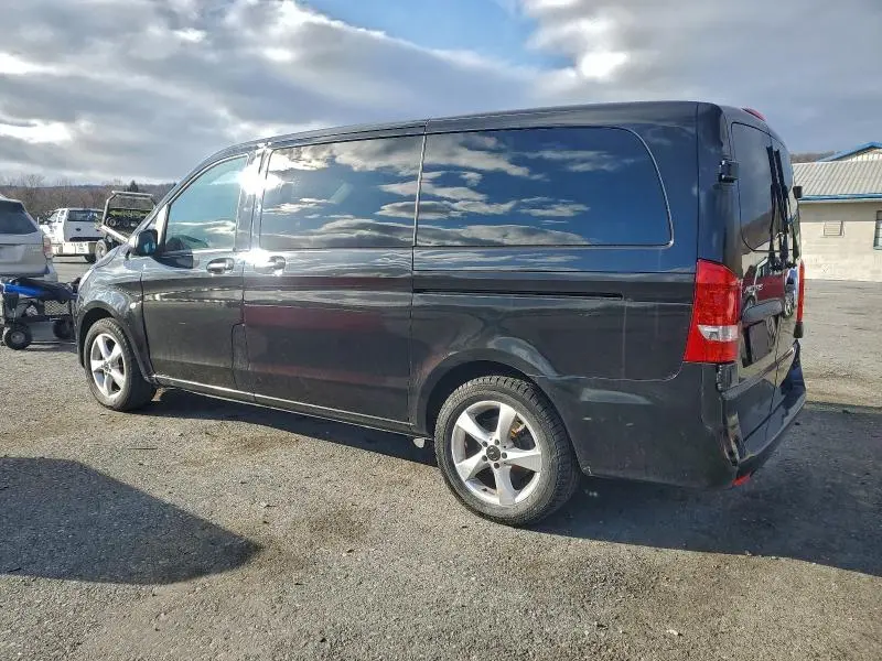 2018 MERCEDES-BENZ METRIS   