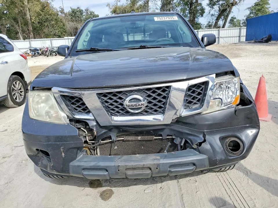 2012 NISSAN FRONTIER SV  
