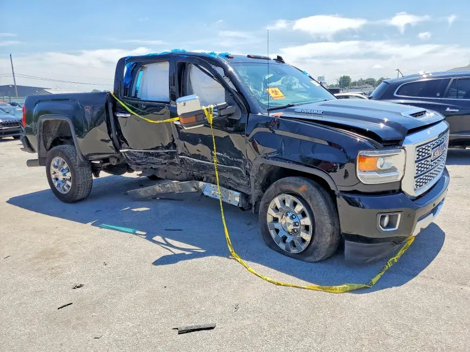 2018 GMC SIERRA K3500 DENALI  