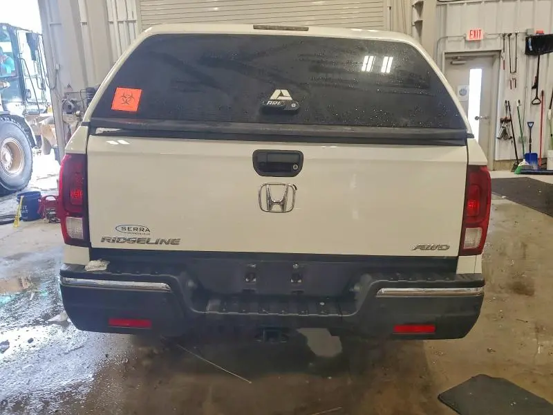 2017 HONDA RIDGELINE RTL  