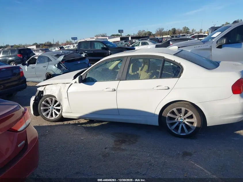 2011 BMW 328I  