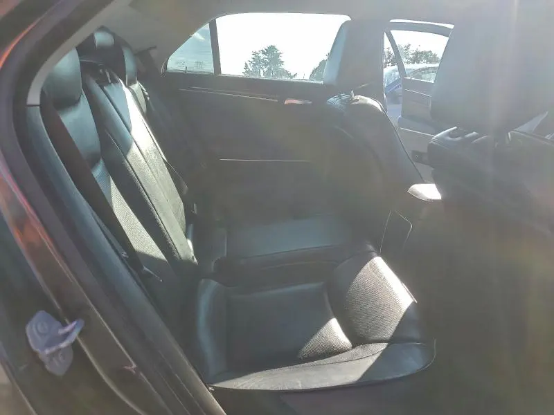 2019 CHRYSLER 300 LIMITED  