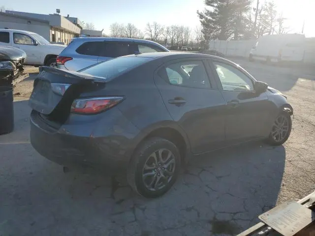 2019 TOYOTA YARIS L