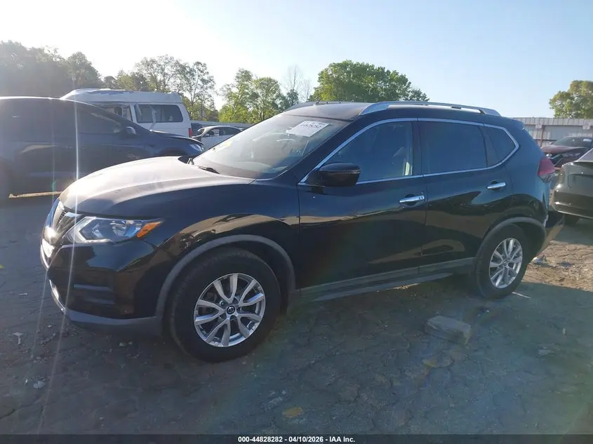 2017 NISSAN ROGUE SV
