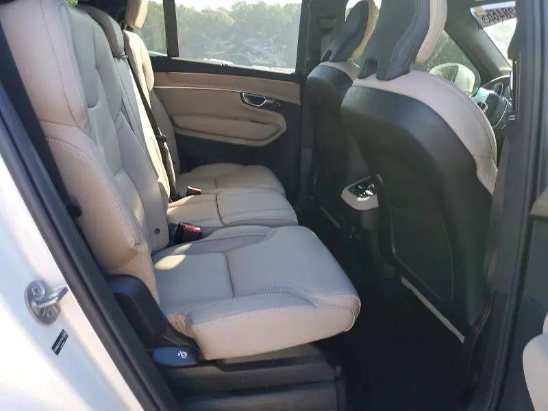 2026 VOLVO XC90 ULTRA  