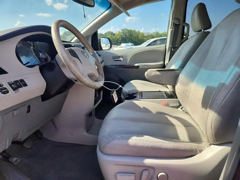 2012 TOYOTA SIENNA XLE 8-PASSENGER  
