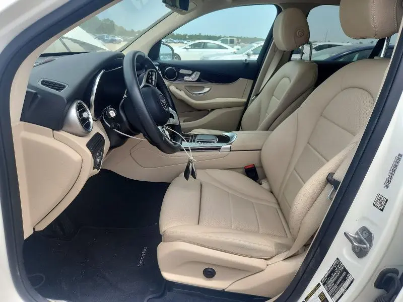 2021 MERCEDES-BENZ GLC 300 4MATIC  