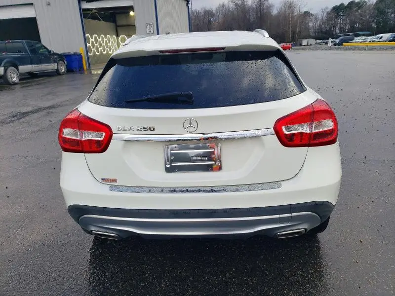 2017 MERCEDES-BENZ GLA 250  