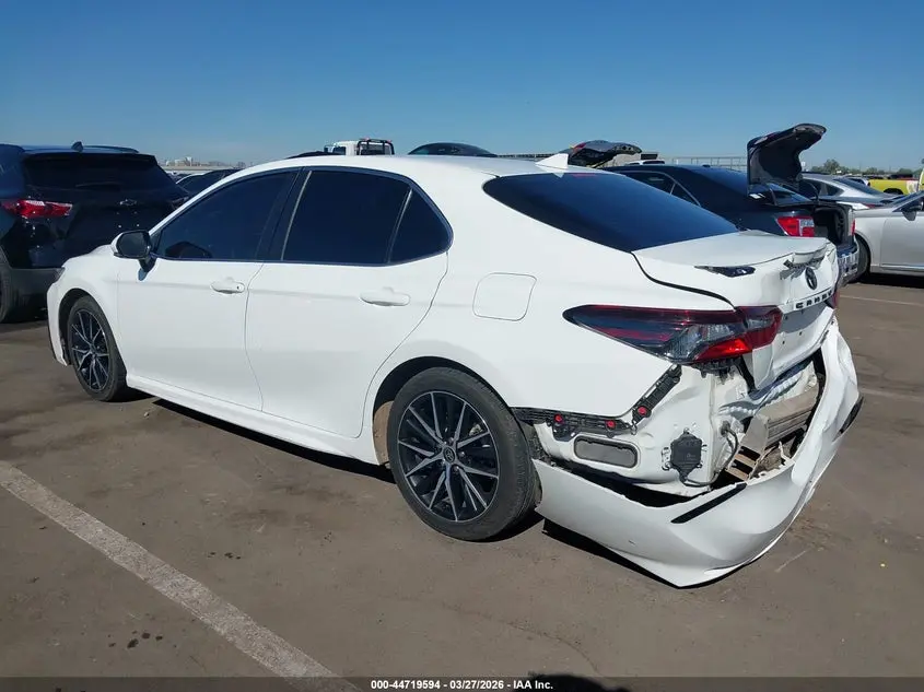 2021 TOYOTA CAMRY SE AWD