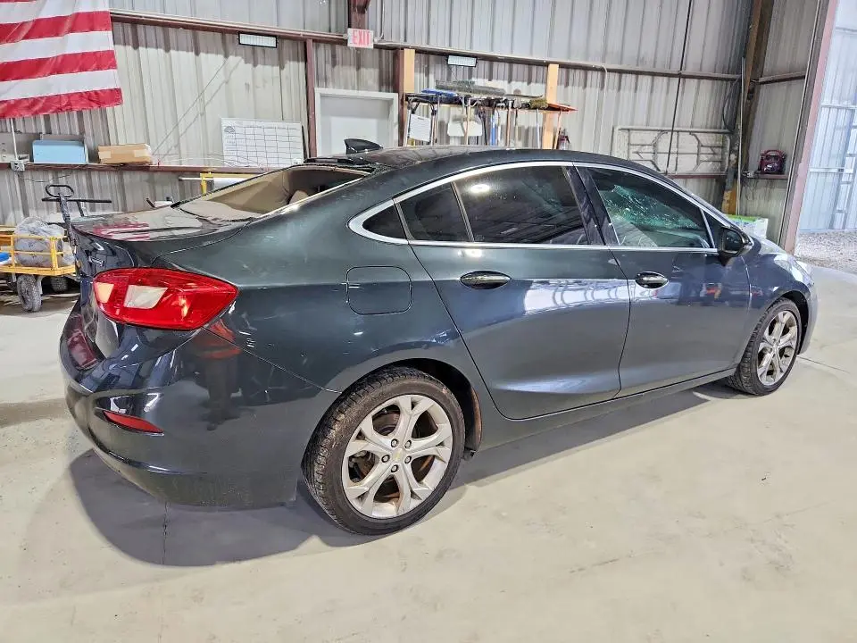 2017 CHEVROLET CRUZE PREMIER  