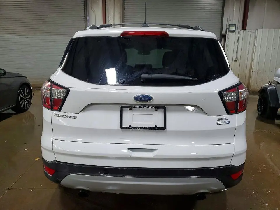 2018 FORD ESCAPE SEL  