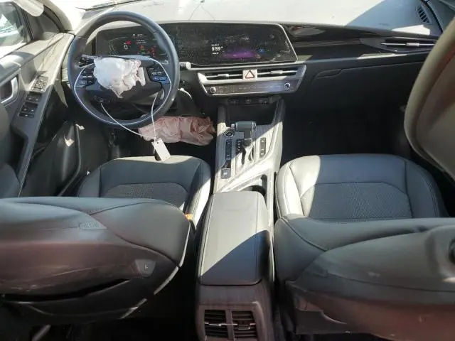2023 KIA NIRO EX
