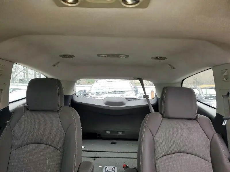 2015 CHEVROLET TRAVERSE LT  