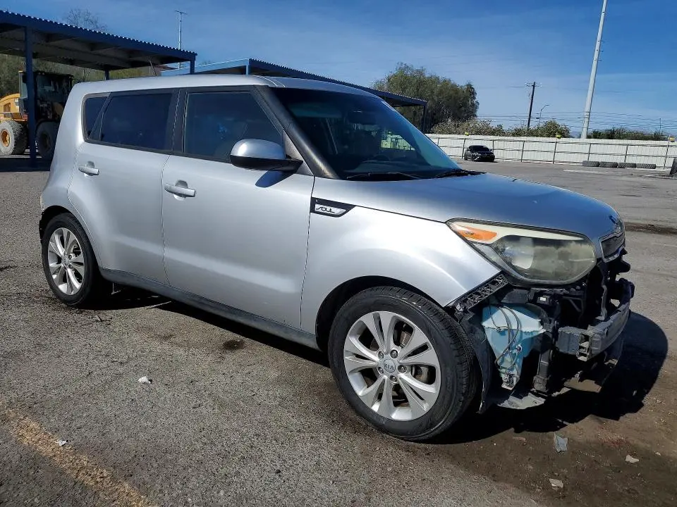 2015 KIA SOUL +  