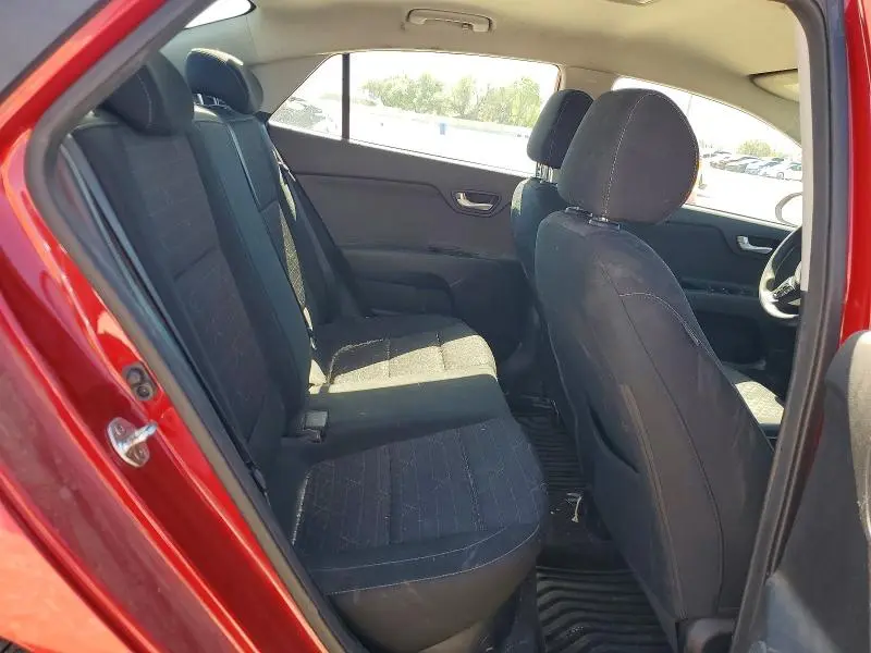 2018 KIA RIO S  
