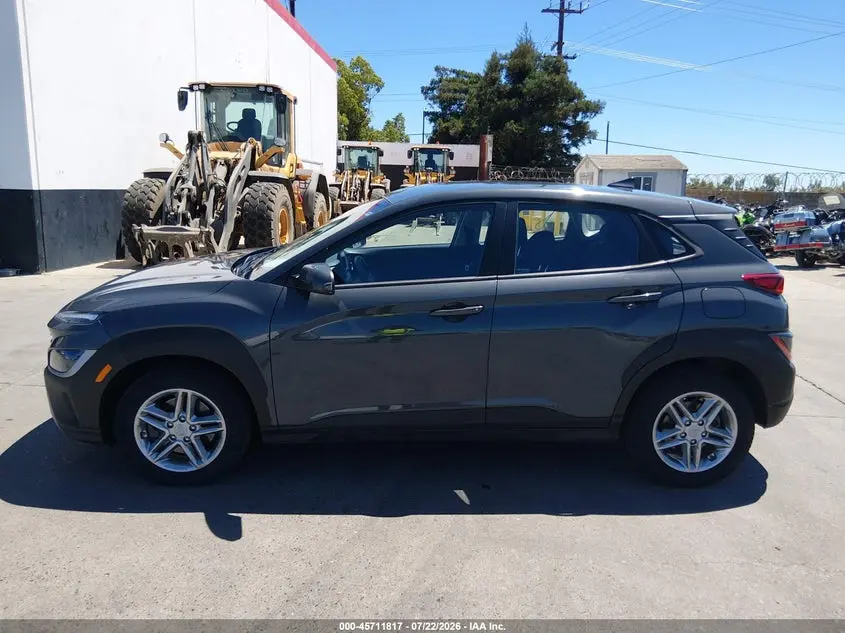 2023 HYUNDAI KONA SE