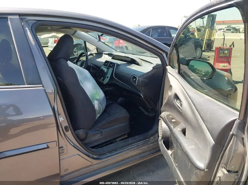 2016 TOYOTA PRIUS THREE