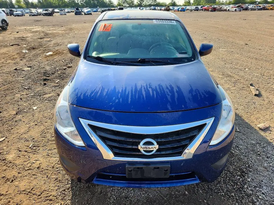 2019 NISSAN VERSA SV  
