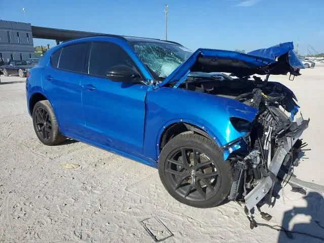 2020 ALFA ROMEO STELVIO   