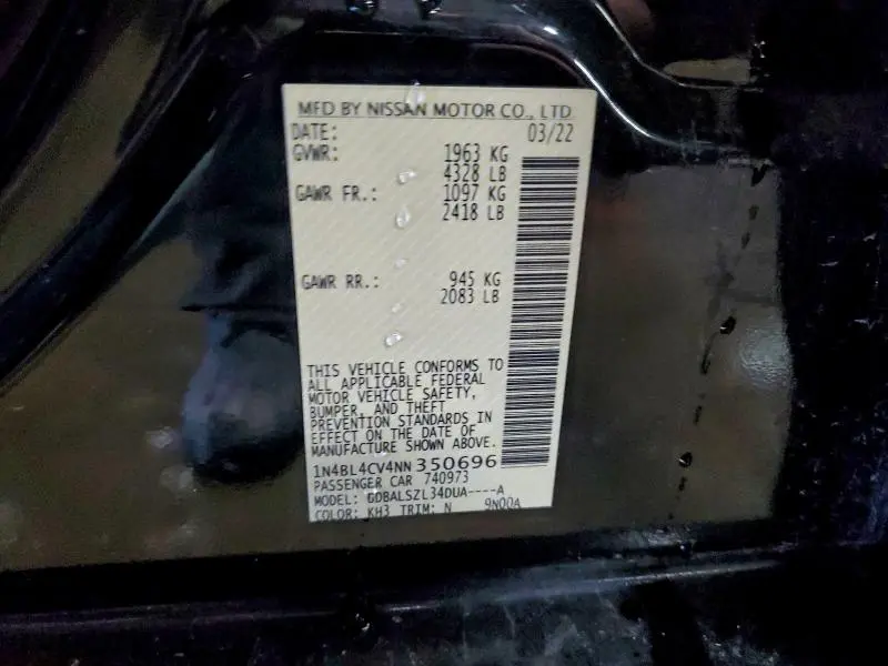 2022 NISSAN ALTIMA SR  