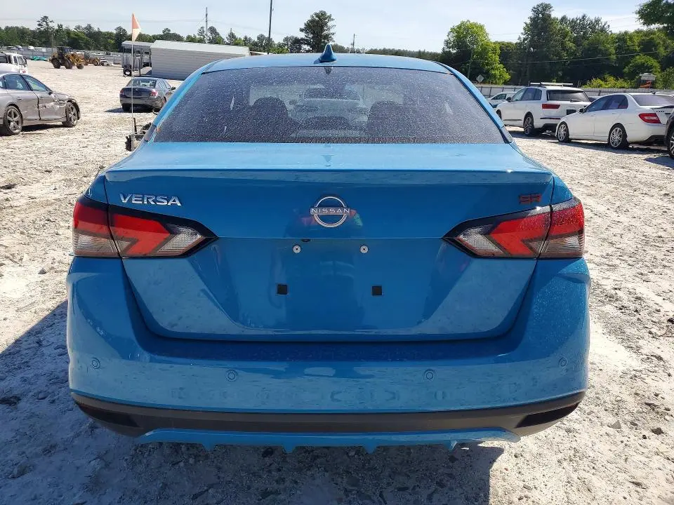2025 NISSAN VERSA SR  