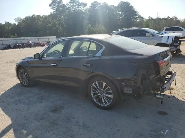 2018 INFINITI Q50 LUXE  