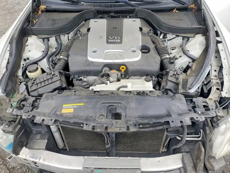 2013 INFINITI G37 JOURNE   