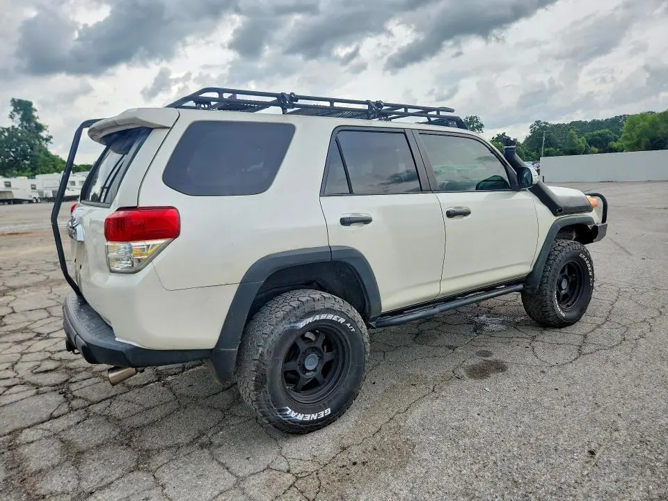 2011 TOYOTA 4RUNNER LIMITED  