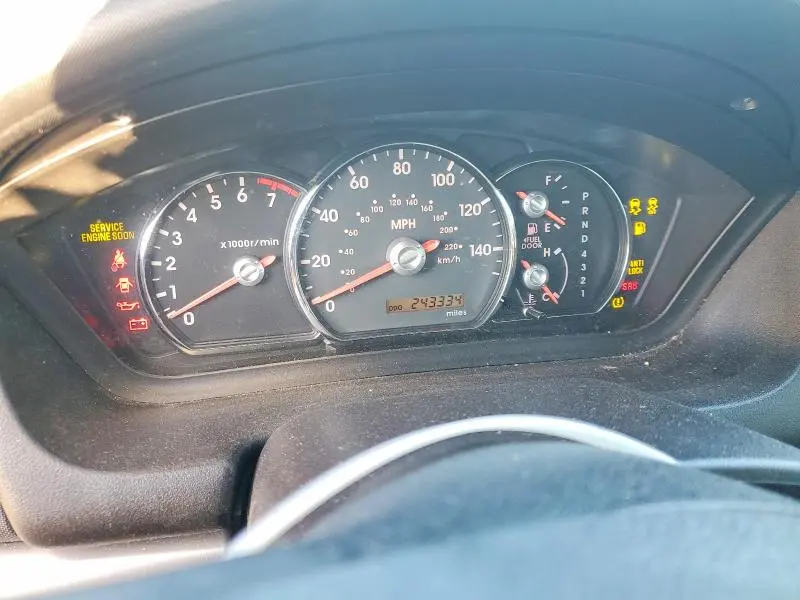 2012 MITSUBISHI GALANT FE  