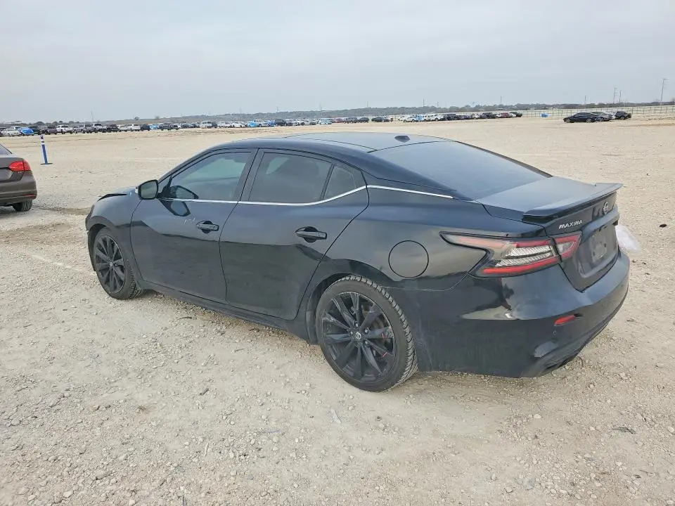 2021 NISSAN MAXIMA SR  