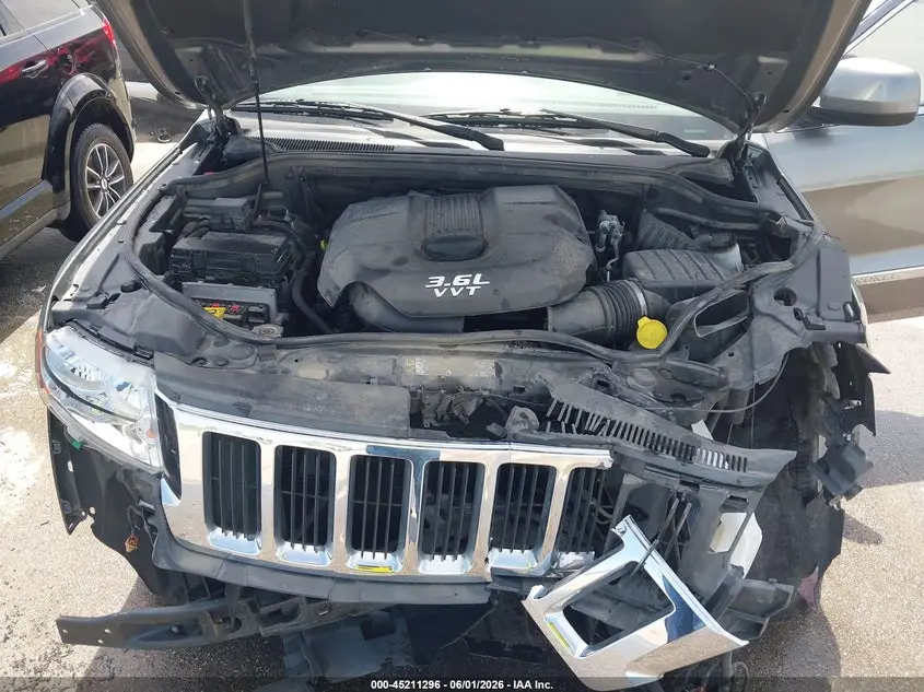 2013 JEEP GRAND CHEROKEE LAREDO