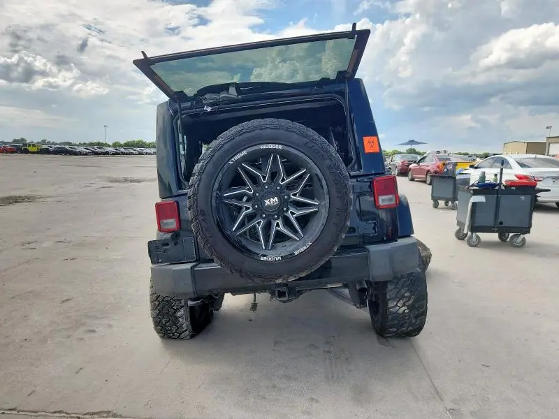 2012 JEEP WRANGLER UNLIMITED SAHARA  
