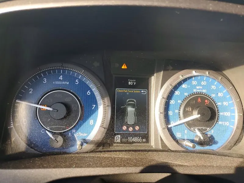 2017 TOYOTA SIENNA XLE  