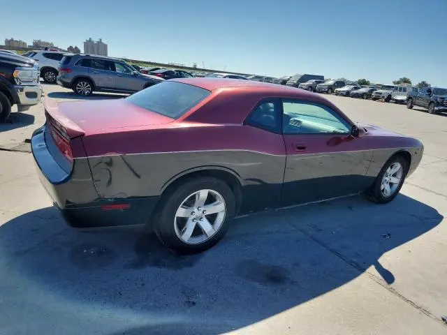 2010 DODGE CHALLENGER SE  