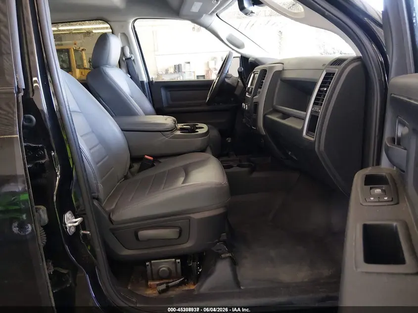 2016 RAM 2500 TRADESMAN