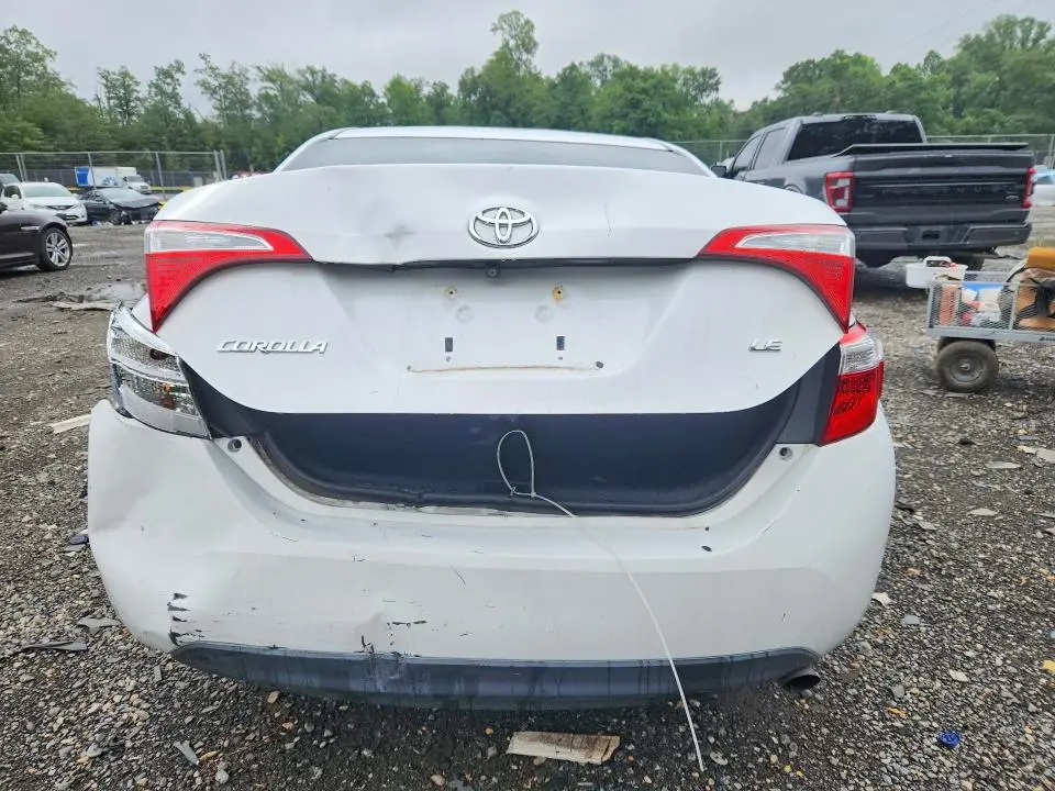 2015 TOYOTA COROLLA LE  