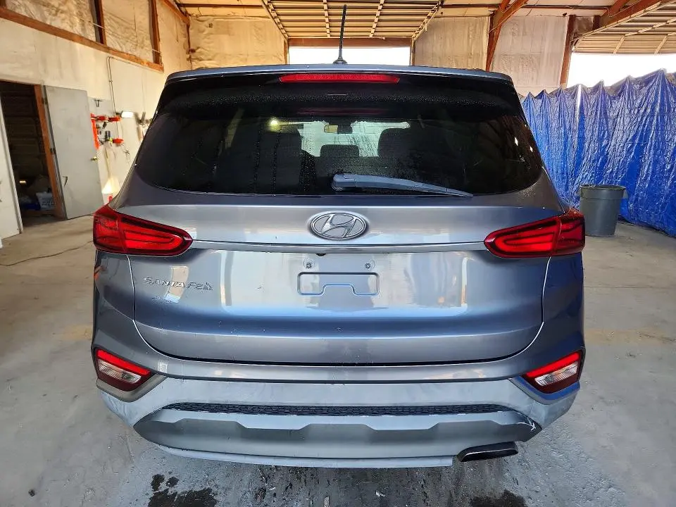 2019 HYUNDAI SANTA FE SE  