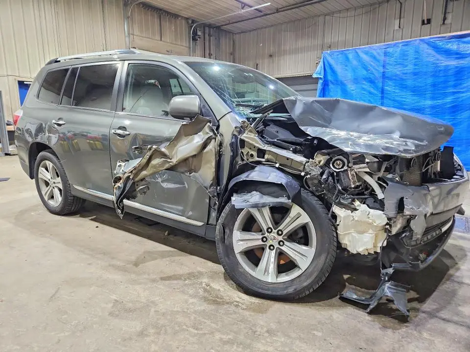2012 TOYOTA HIGHLANDER LIMITED  