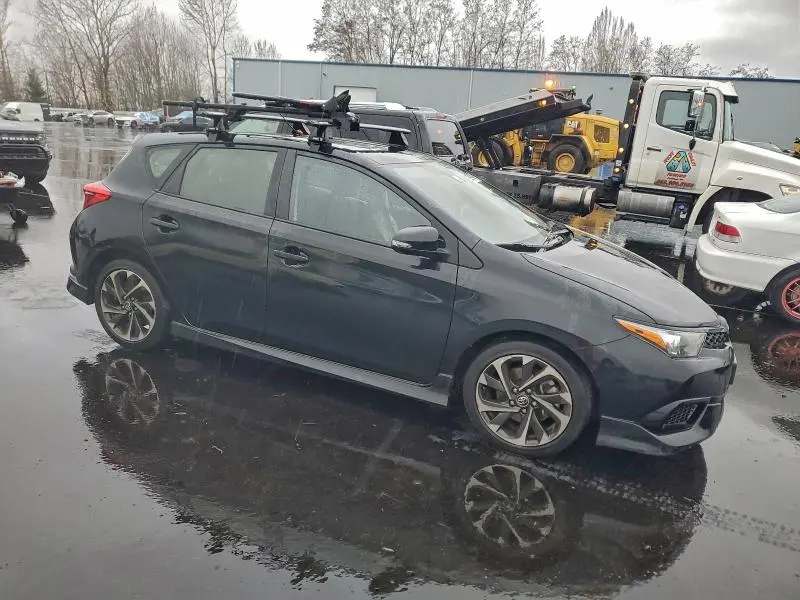 2018 TOYOTA COROLLA IM   