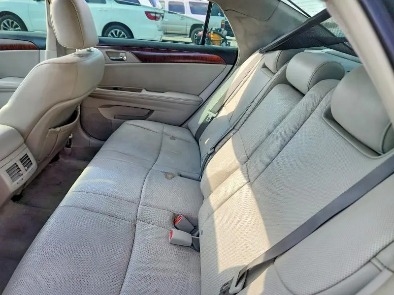 2011 TOYOTA AVALON LIMITED  