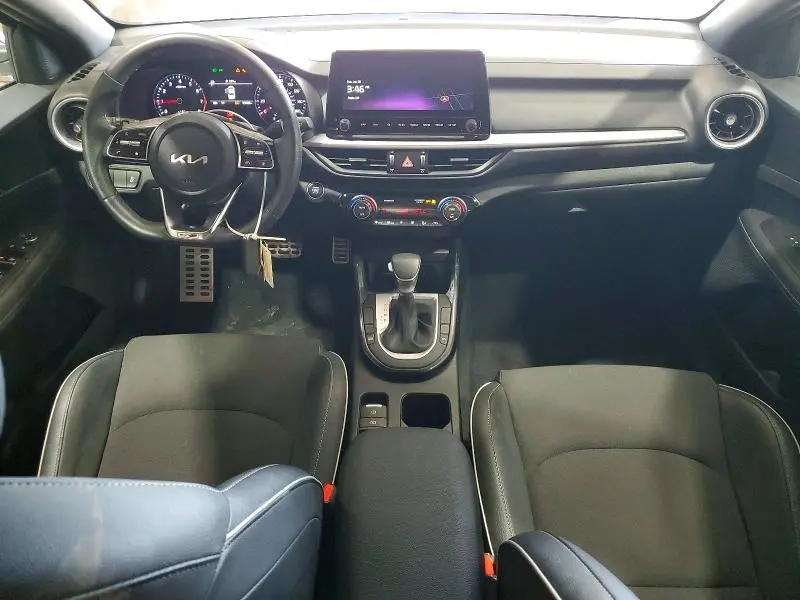 2024 KIA FORTE GT LINE  