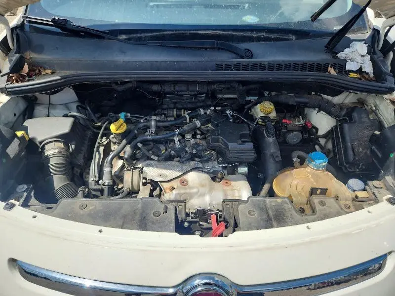 2015 FIAT 500L TREKKING  