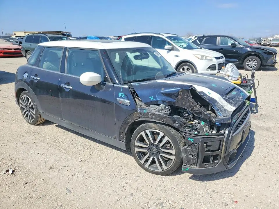 2024 MINI COOPER S  