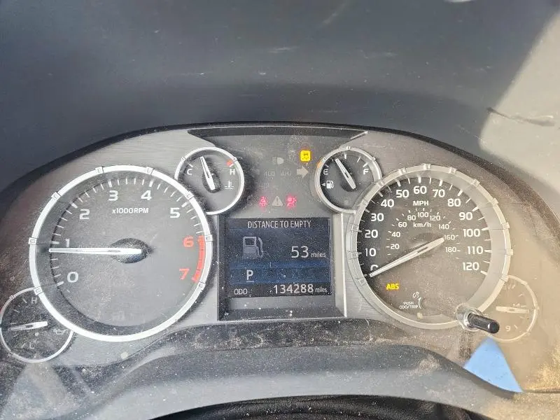 2014 TOYOTA TUNDRA SR5  