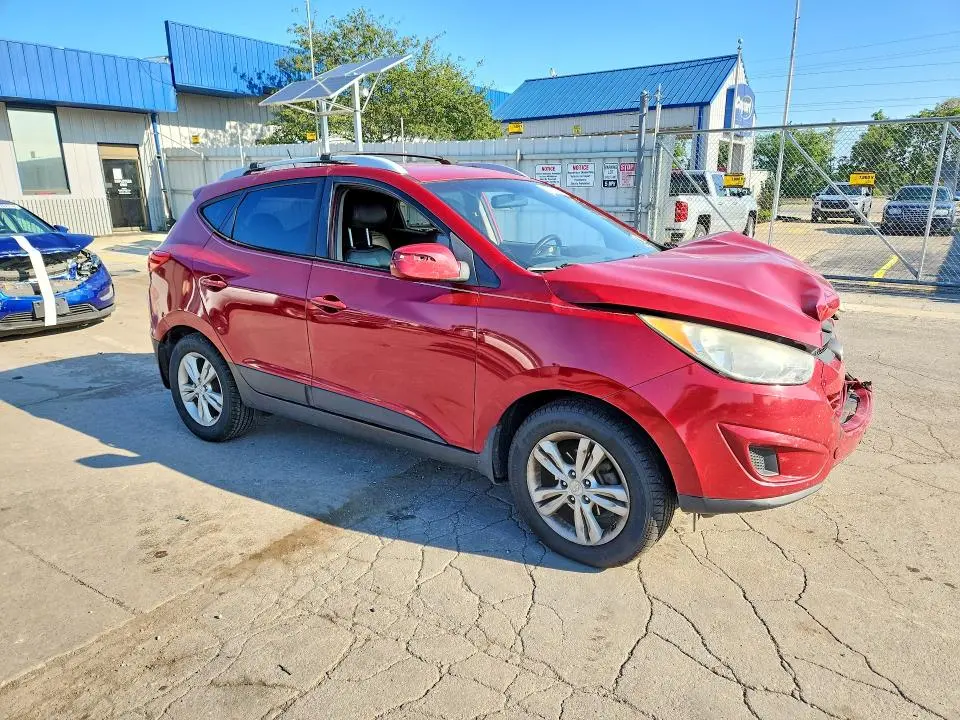 2012 HYUNDAI TUCSON GLS  